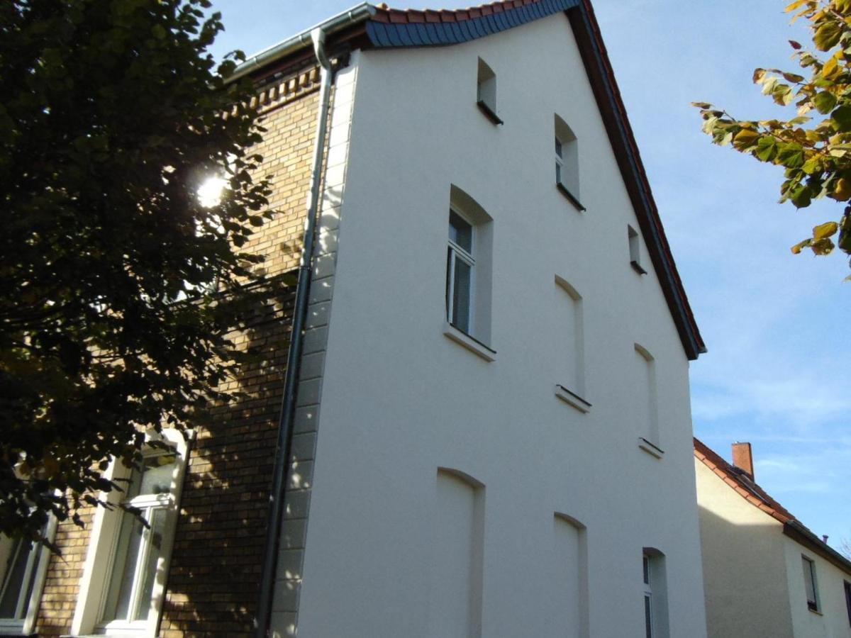 Hostel Ballenstedt Exterior photo